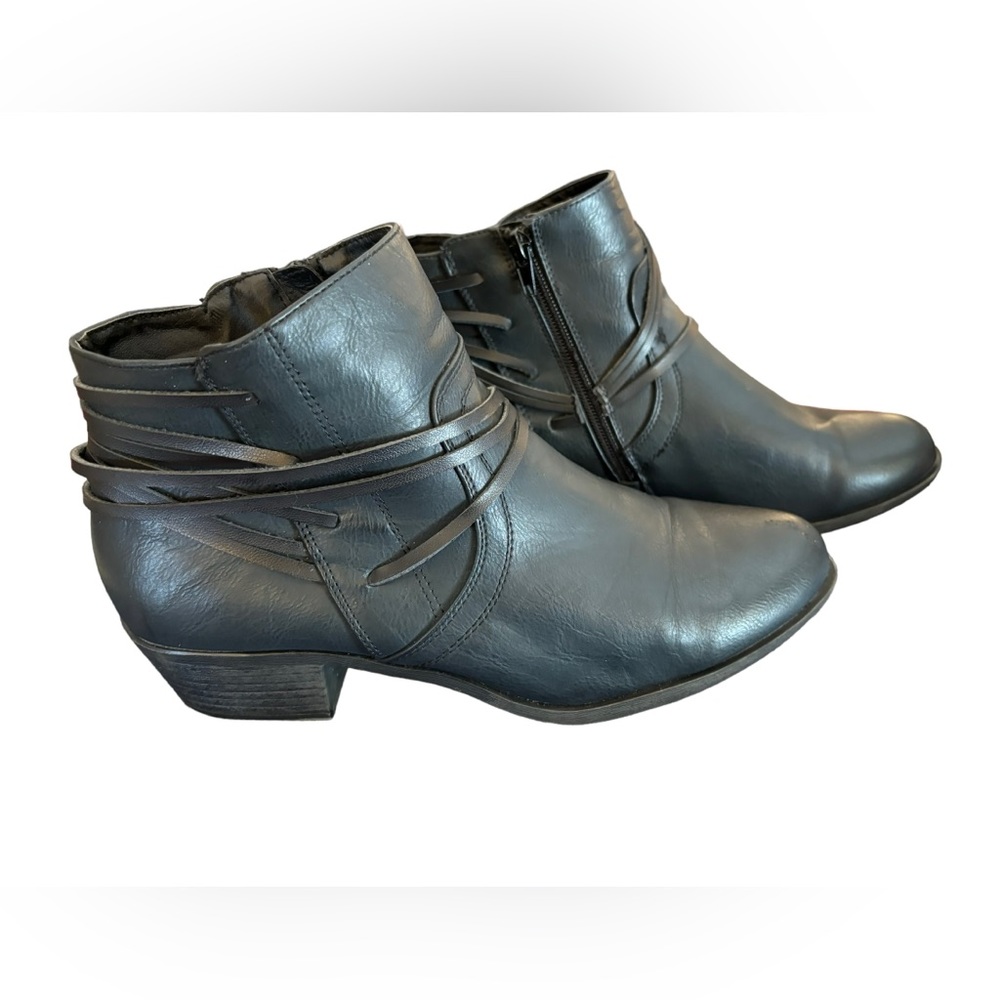 Madden Girl Women’s Black‎ Become Ankle Boot Size 10